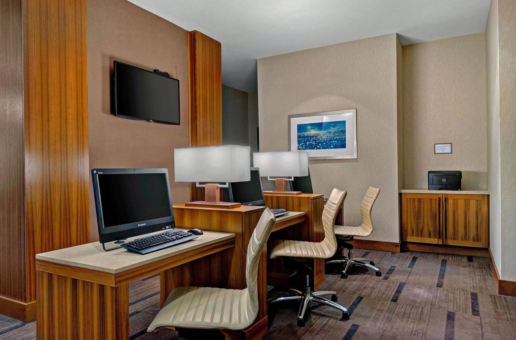 Hyatt Place Fredericksburg At Mary Washington Εξωτερικό φωτογραφία